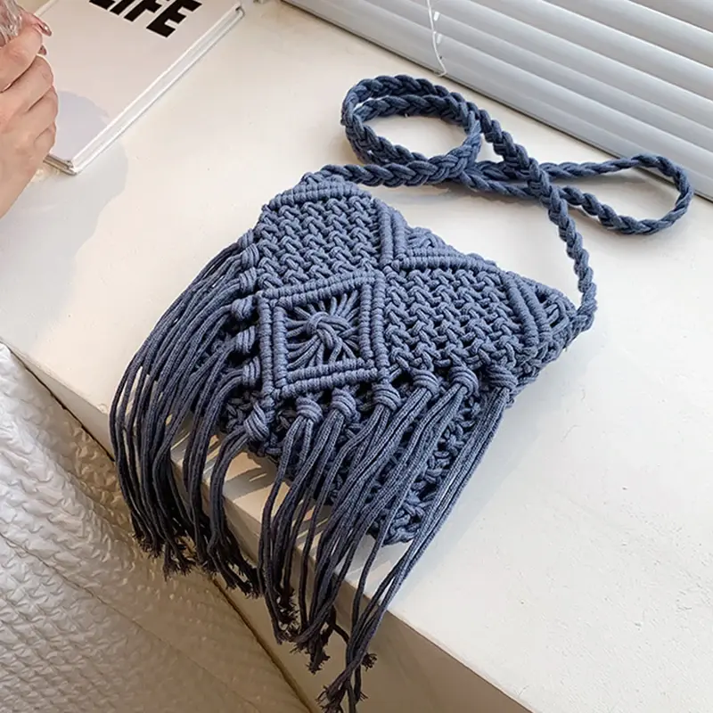 New Straw Bag Bohemian Tassel Beach Bag Women Crochet Fringed Crossbody
