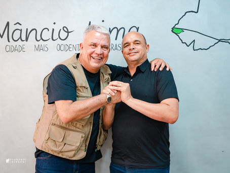 Senador Sérgio Petecão visita Mâncio Lima e anuncia novos investimentos para o município