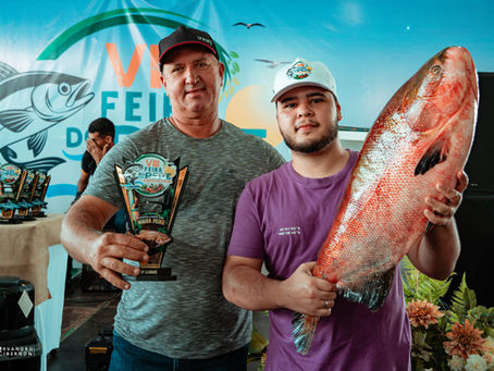 Com tambaqui de mais de 10 quilos, jovem piscicultor vence concurso do maior pescado na VIII Feira do Peixe