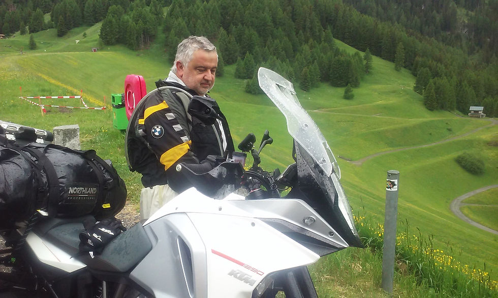 2015 Quince Motocilistas Alpinos Capitulo 2 de 5