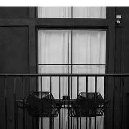 Casa Habitación Residencial

En planta baja:
Cochera para 1 coche
Recibidor
Baño de visitas
Sala
Cocina
Recámara de visitas
Terraza
Lavandería
Bodega

Planta Alta:
Sala de TV
Recámara principal con baño y vestidor
Terraza