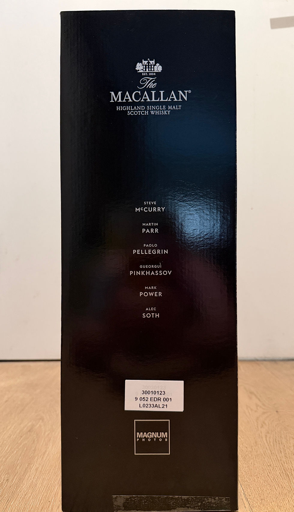 Thumbnail: Macallan Masters of Photography #7 43.7% 700ml Limited Edition Only 2000 Bottles
