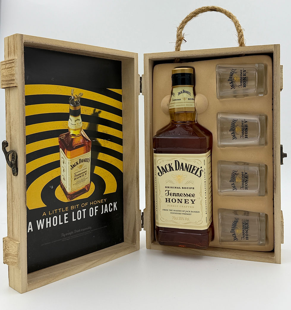 Thumbnail: Jack Daniels Tennessee Honey Wooden Crate Gift Set Shot Glasses Korea Rare 
