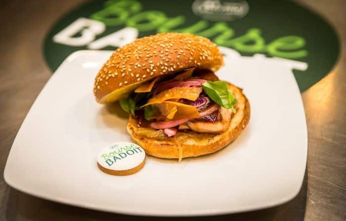 pere et fish burger saumon bourse badoit