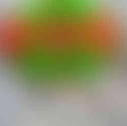 תהליך יצירה של מסיכה עם תחבושות גבס