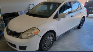 2010 NISSAN VERSA