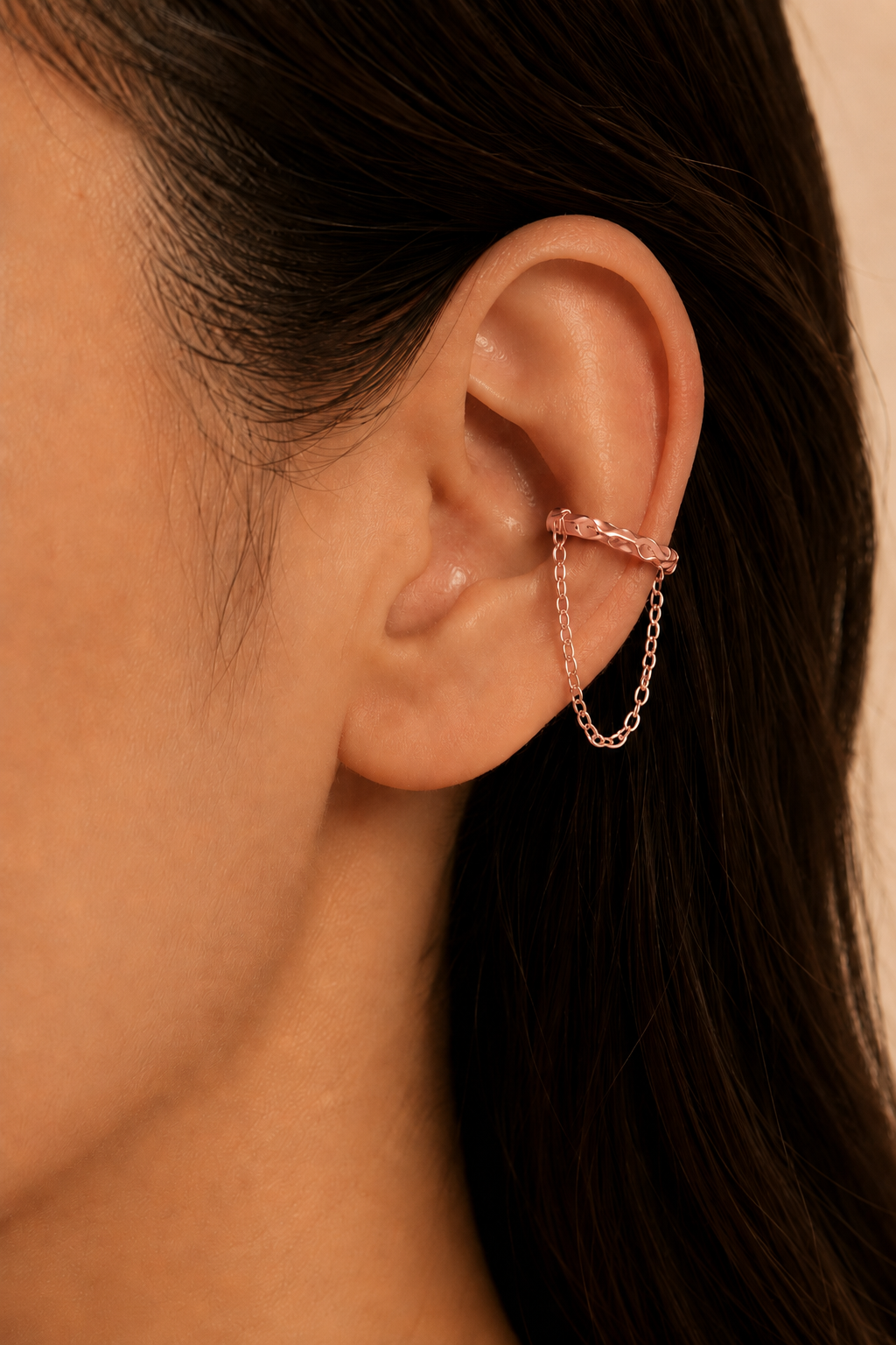 The No-Piercing Earcuff