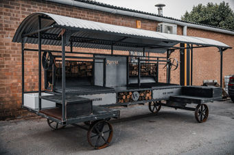 Bespoke Outdoor Kitchens in Derby & Nottingham - Blok Knifes