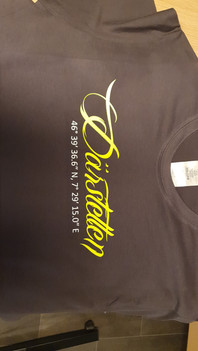 T-Shirt mit Gemeindenamen und Koordinaten