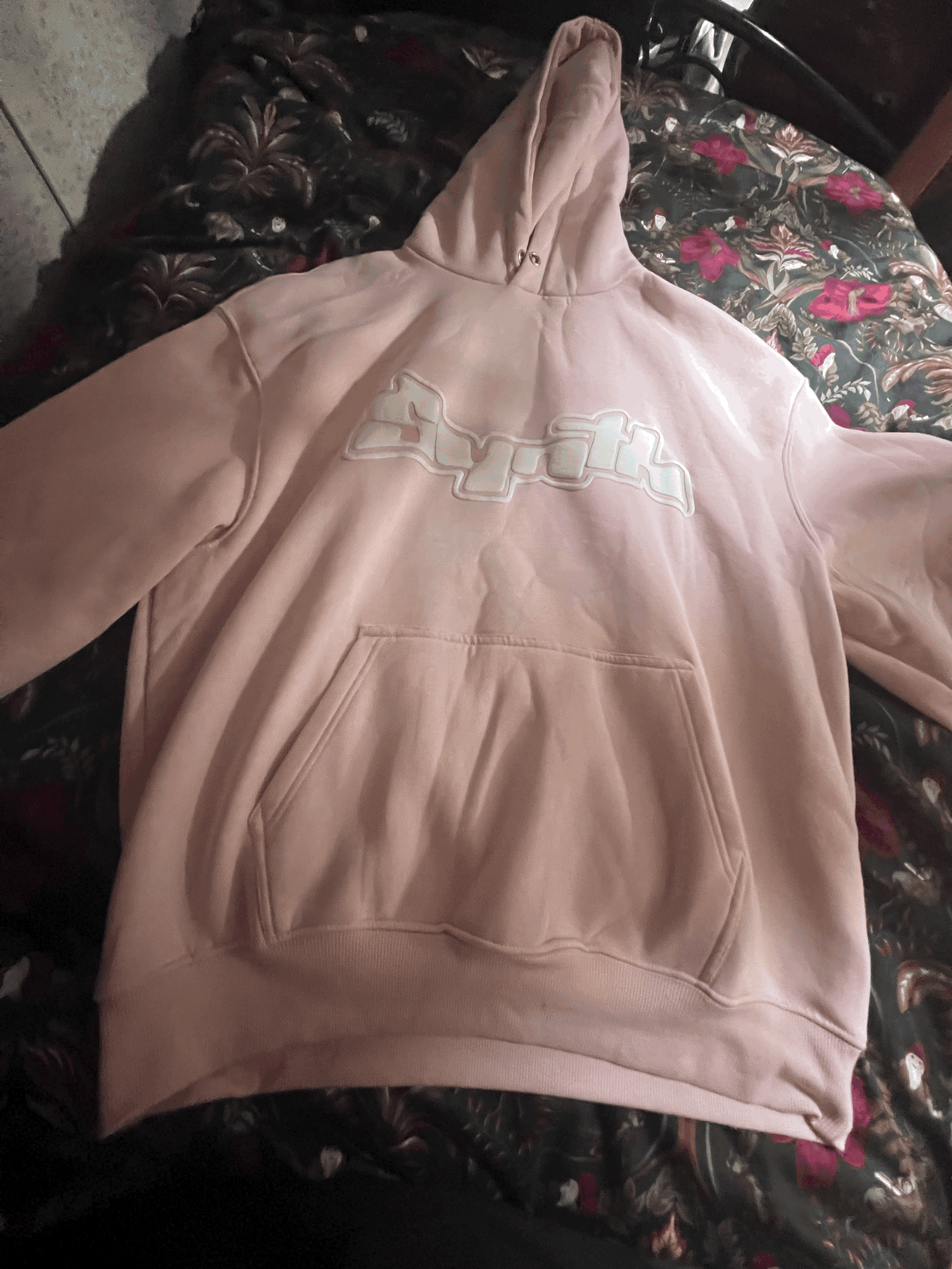 Gif projektas (Nov 25, 2025 at 7_37 AM).gif