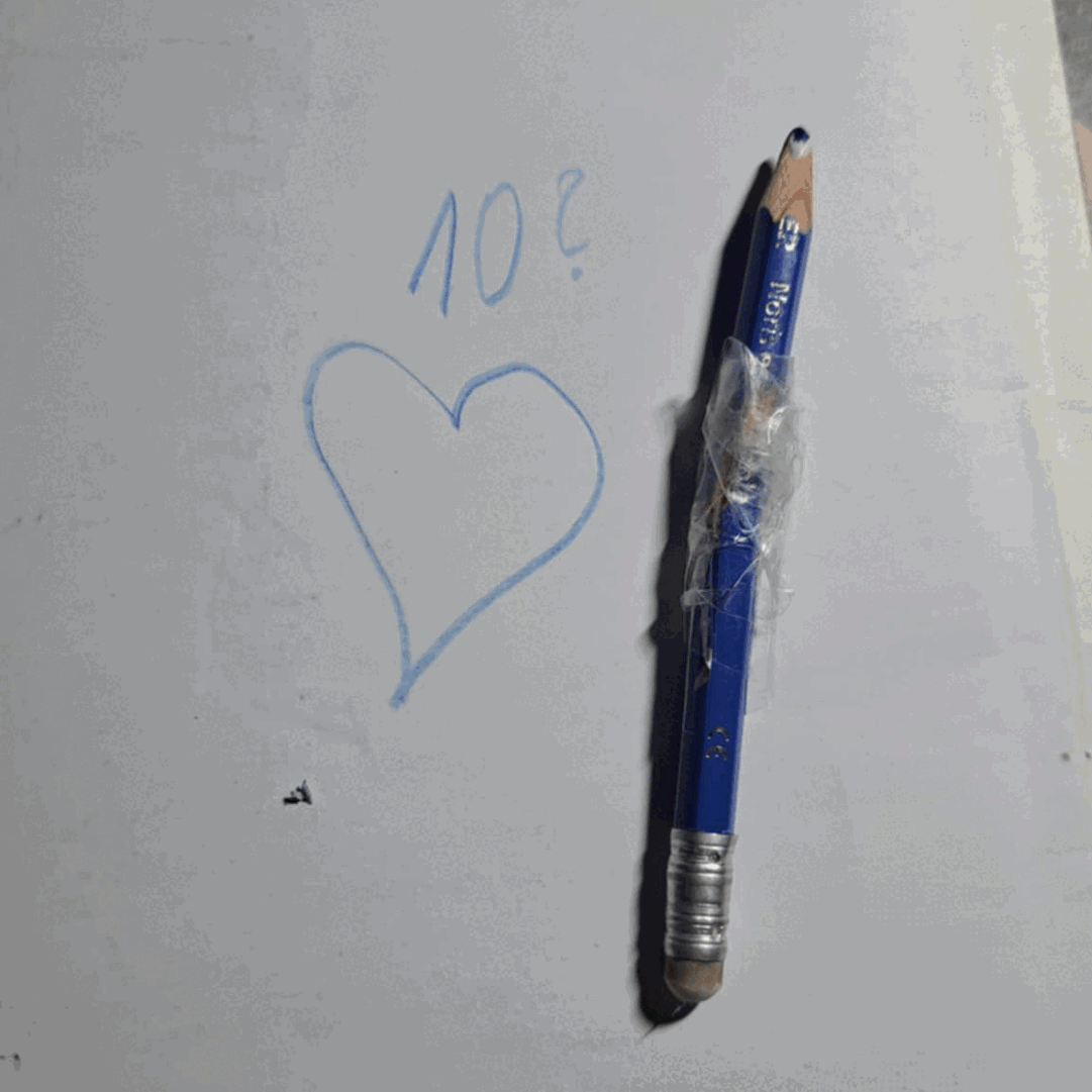 ezgif.com-animated-gif-maker (9).gif