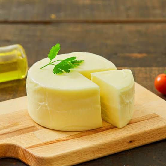 Taze Kaşar (Gölcük Süt Ürünleri) 400gr