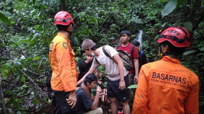 7 Warga Medan Tersesat Saat Cari Rute Wisata Pakai Google Maps di Hutan