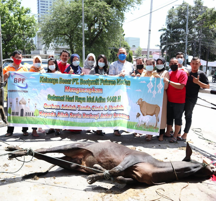 Pelaksanaan Pemotongan Hewan Qurban Oleh PT. Bestprofit Futures Cabang Medan