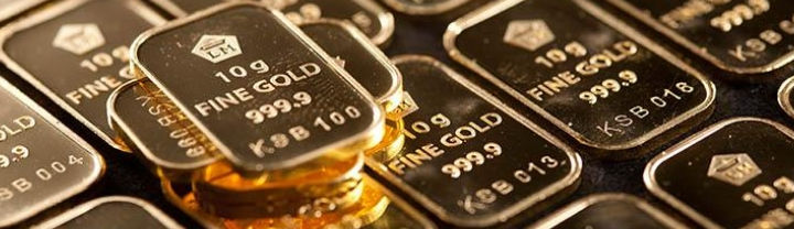 Emas Pertahankan Keuntungan Jelang Rilis Data Inflasi AS