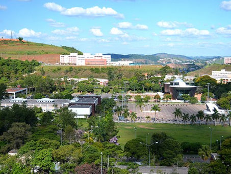 Cursos da área da saúde retornam ao ensino presencial na UFJF