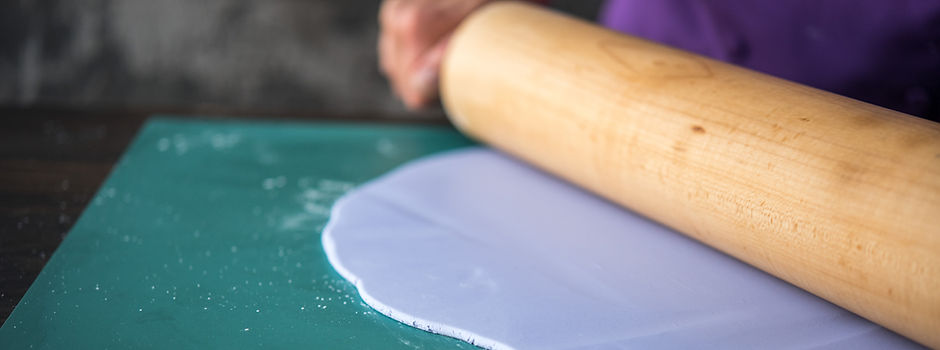 20170413_11357_Covering_Cakes_in_Fondant_Rachael_Teufel39483.jpeg