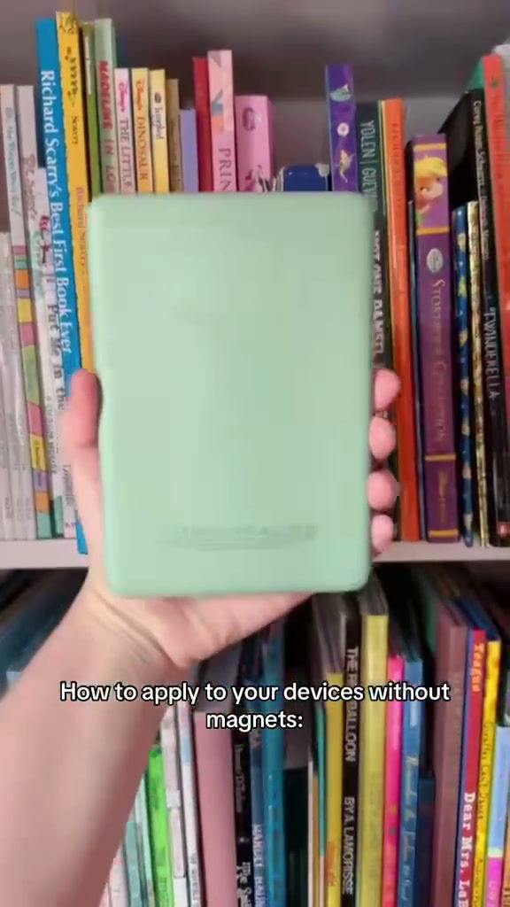 Thumbnail: Bibli the Friendly Bookshelf® Phone & E-Reader Grip