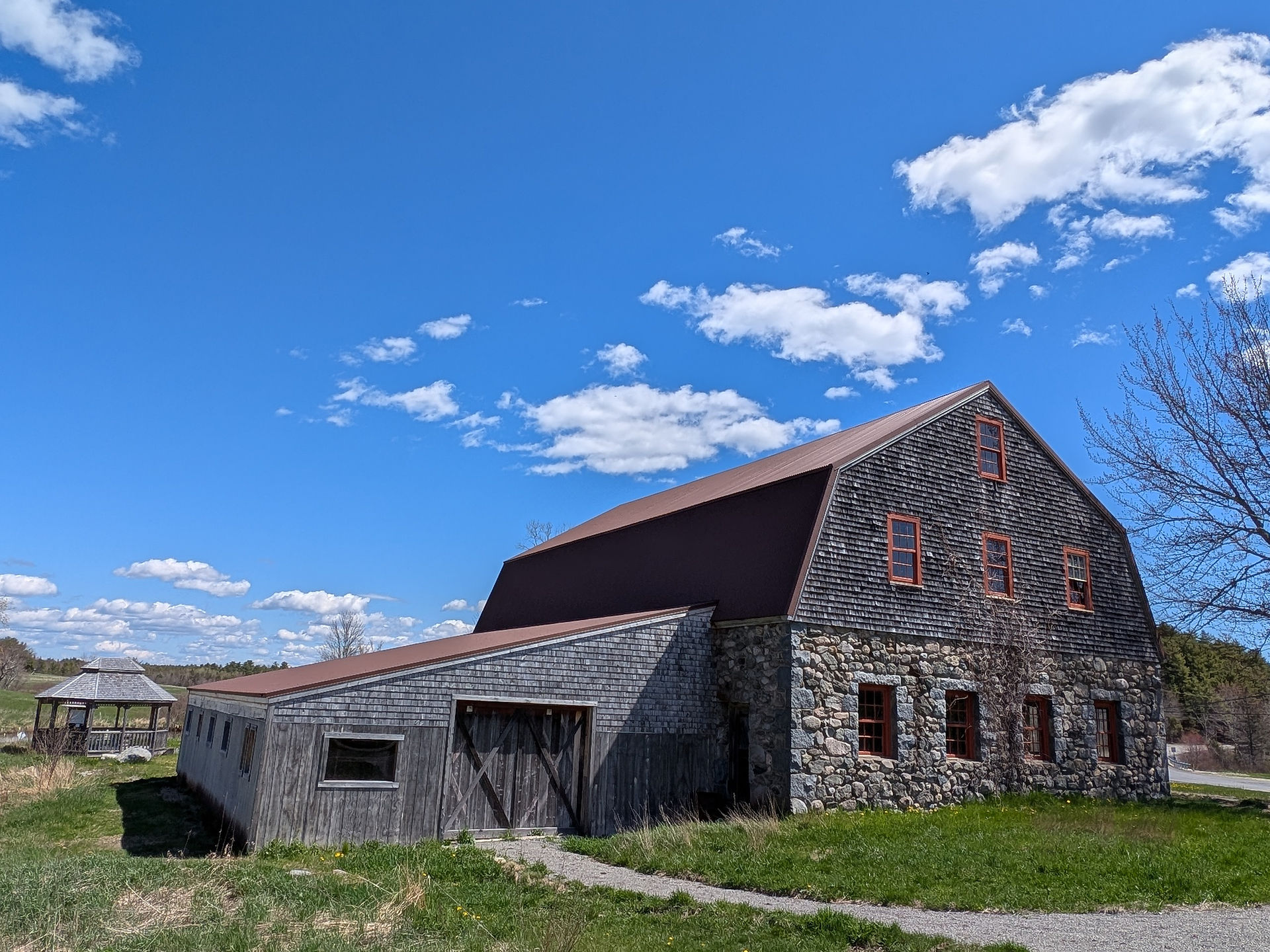 The Stone Barn on Crooked Road