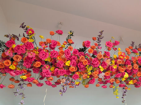 Location florale mariage : 5 questions que toutes les mariées se posent (et mes réponses honnêtes)