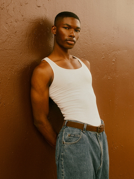 Mark Aghatise Explores Masculinity, Femininity, Gaze And Power