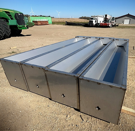 Heated Water Trough InnovativeMetalWorks4_edited_edited.png