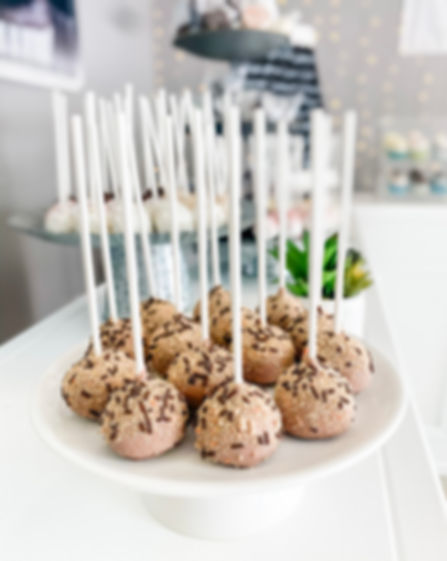 Chocolate Peanut Butter Cake Pops