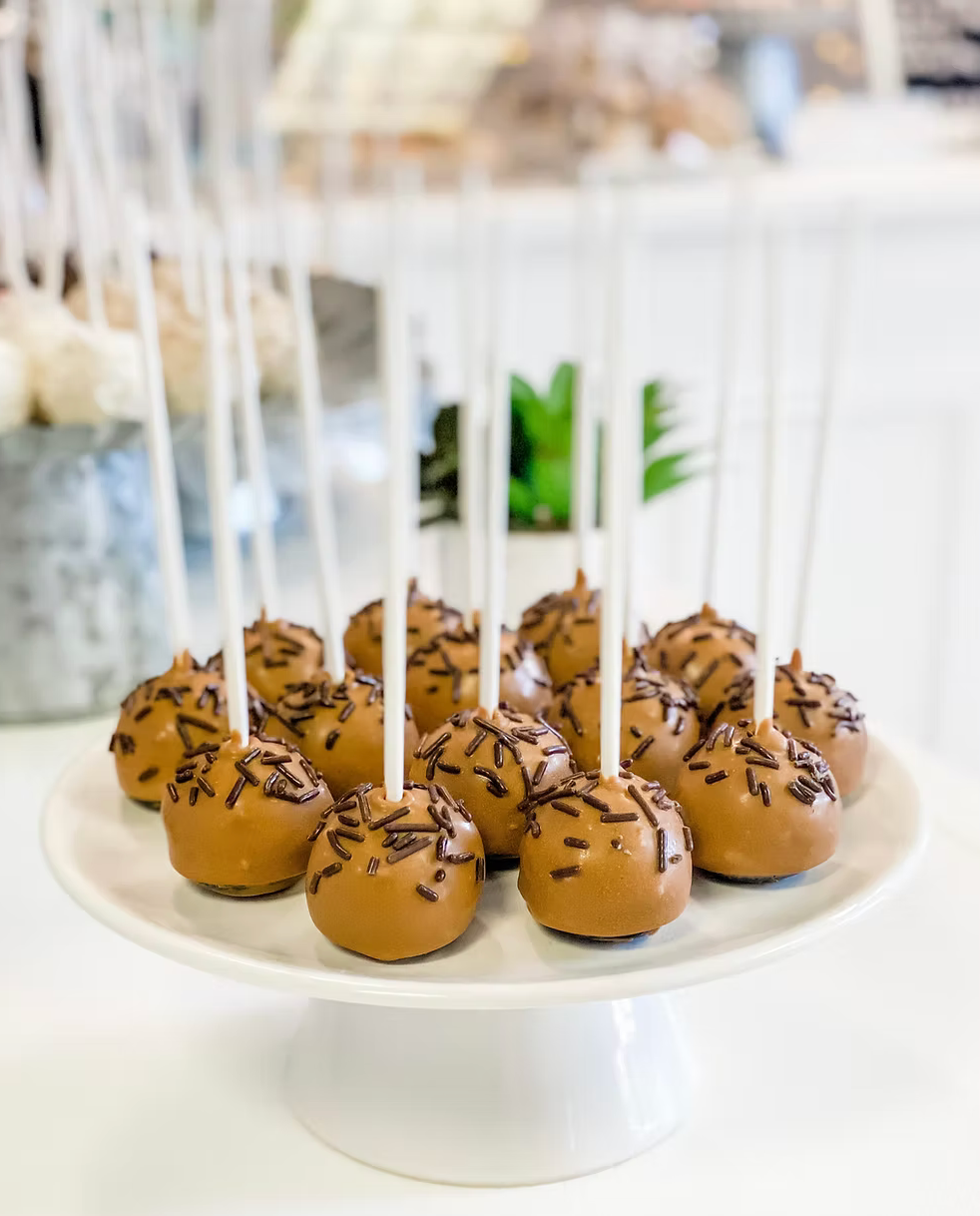 Salted Caramel Cake Pops