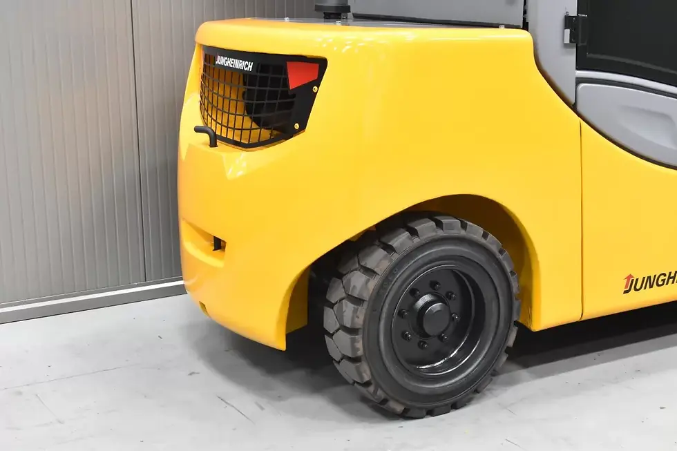 Miniatură: Stivuitor Jungheinrich DFG S50s – 5.000 kg – Diesel – 2019