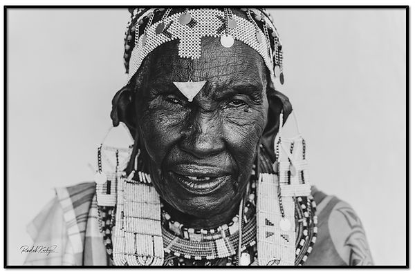 COCO MASAJSKA STARENKA.jpg