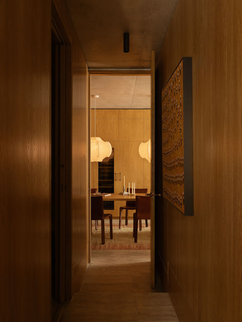 Circulation intérieure en bois dans Summit House à Mount Buller.