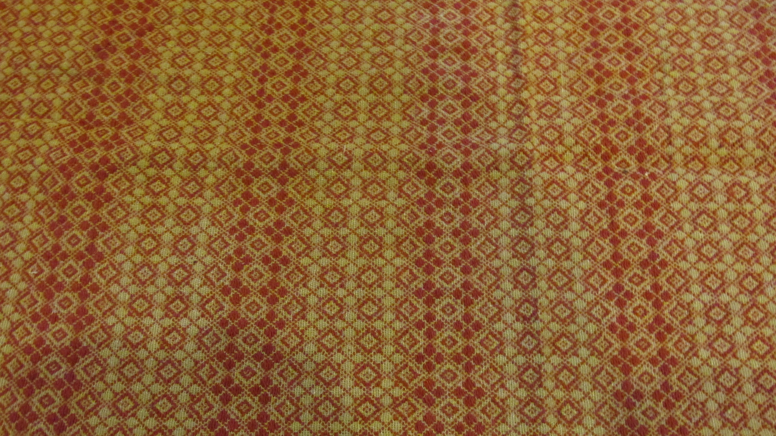 Red/Tan Table Runner