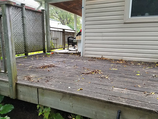 old deck thats going t look great when repaired