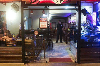 Farejador, O Farejador, O Farejador Cardápios, Guaratinguetá, Dona Rosa