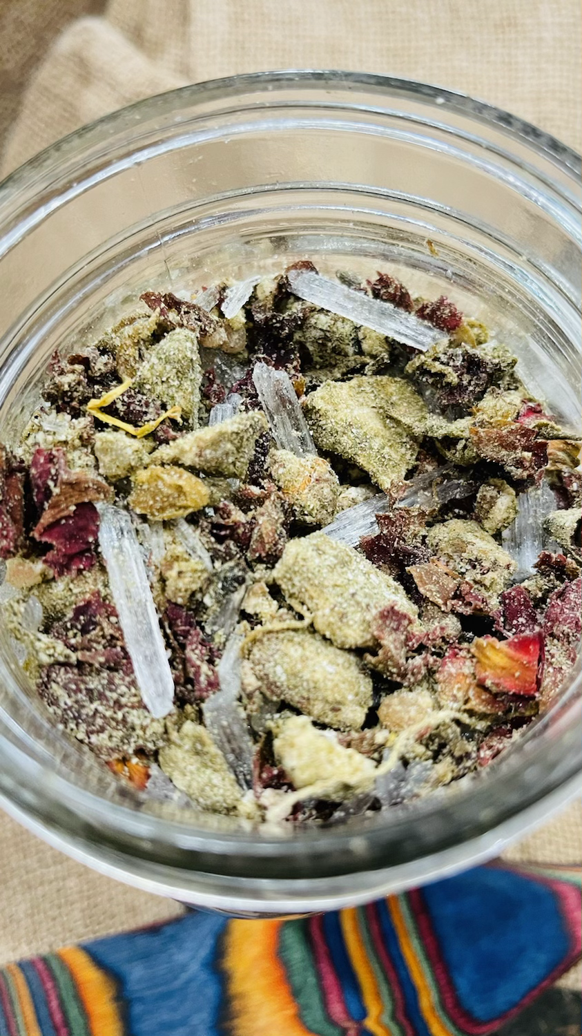 Thumbnail: BootieButtah Bath Tea