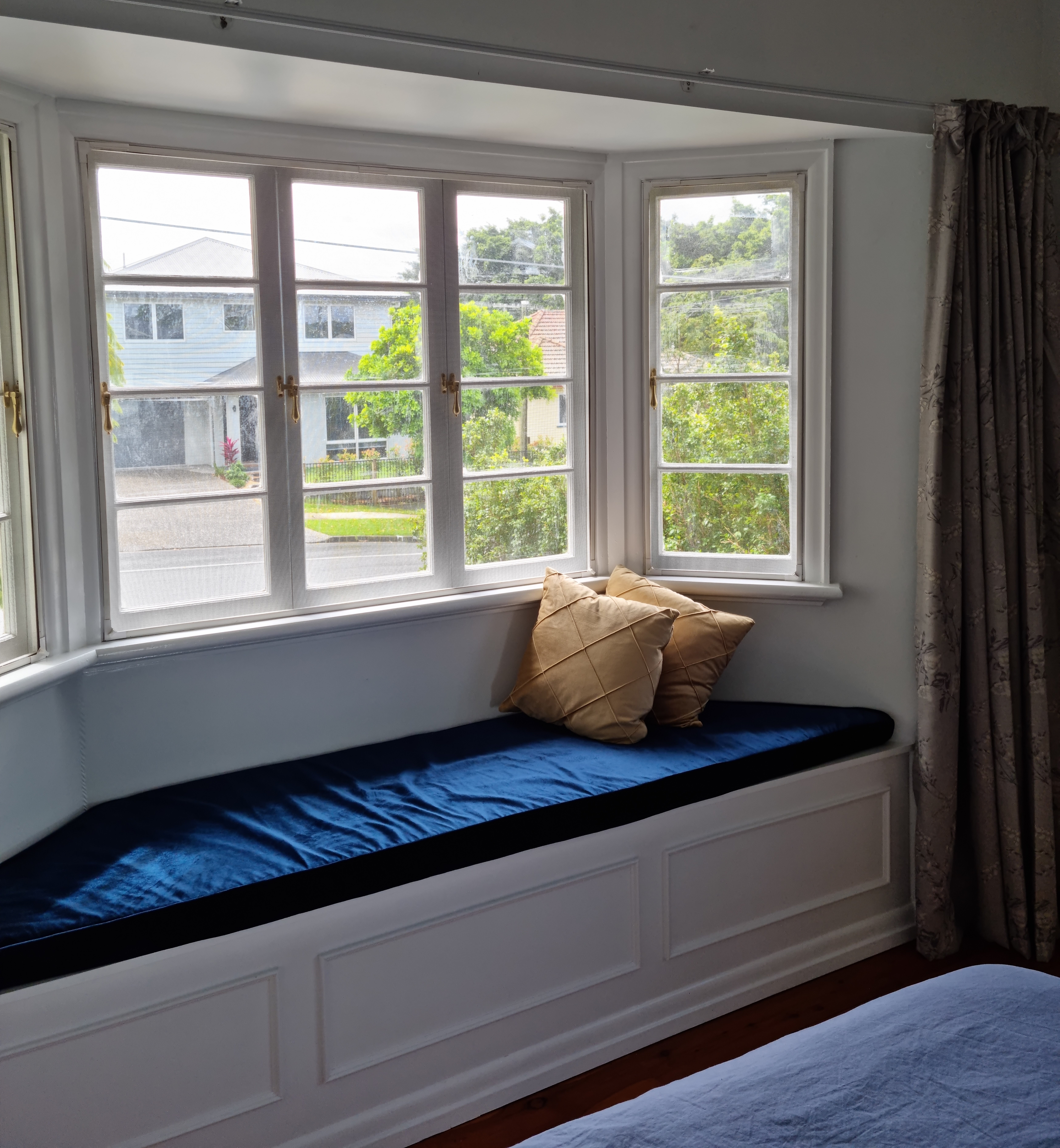 Completed Brisbane carpentry project: Window seat 1