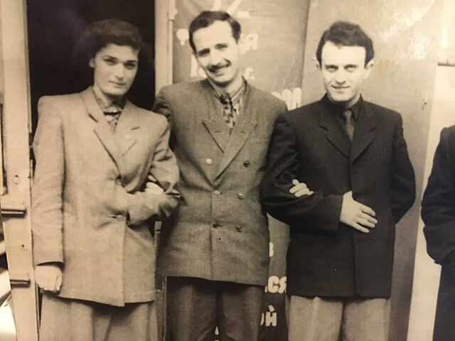 Figure 4. Eduard Shevarnadze (on the right) with Tchitchiko Vardosanidze (in the middle) in the 1950s. Source: Wikimedia Commons.