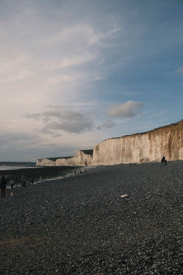 “England Through My Lens: Timeless Charm and Modern Grace”25681FE9-2EE0-4910-9530-6E56D38C53D1_4_5005_c