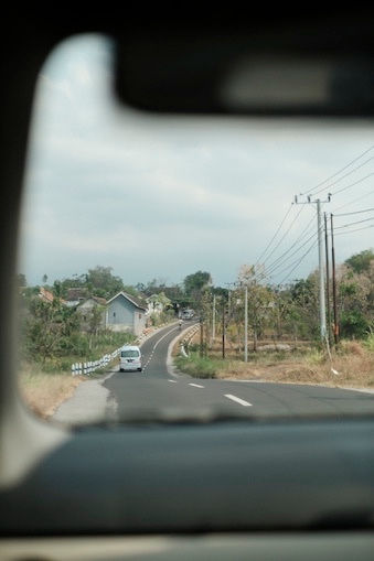 “Indonesia Through My Lens: Islands of Culture and Nature”F49A756B-9E87-44B9-BA5D-2B96861E38CF_4_5005_c