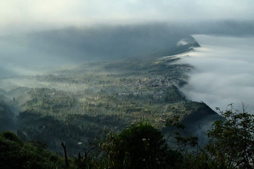 “Indonesia Through My Lens: Islands of Culture and Nature”9EB3F7E5-8CDA-4E85-8AB9-BE6923EA4646_4_5005_c