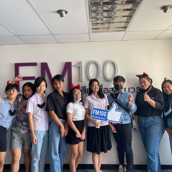 รายการ บ่ายนี้มีนัด on FM100