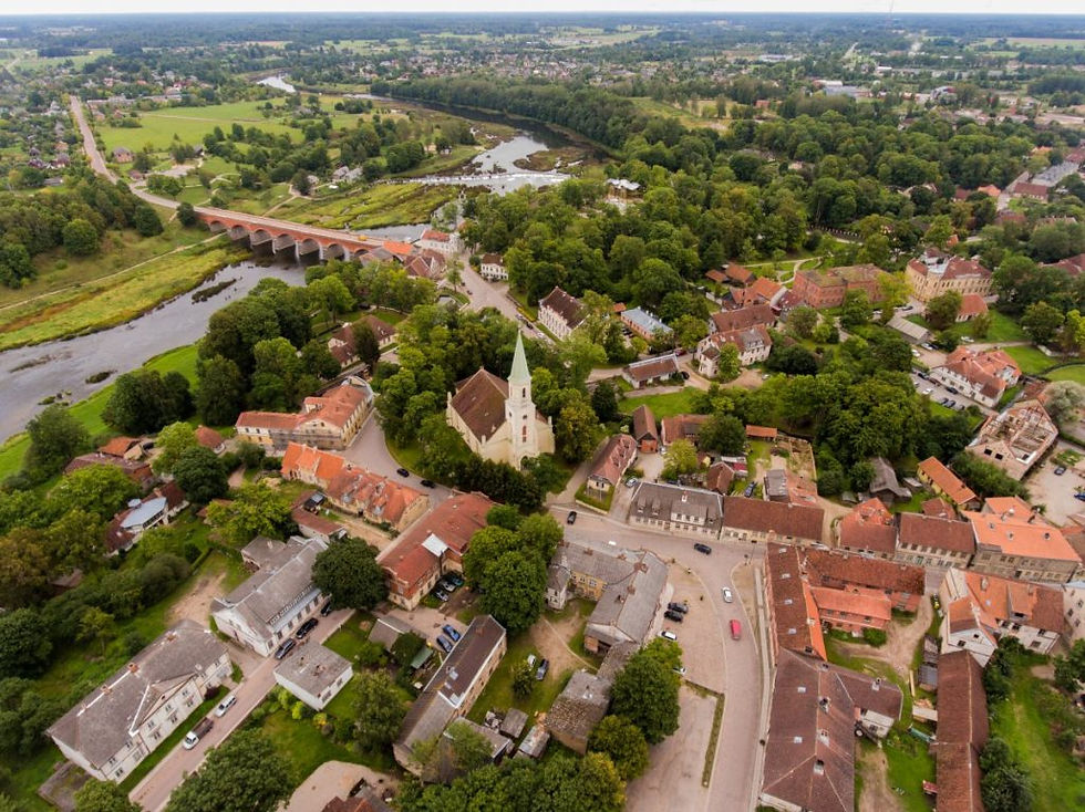 Kuldiga-no-augsas-1025x768-2.jpg