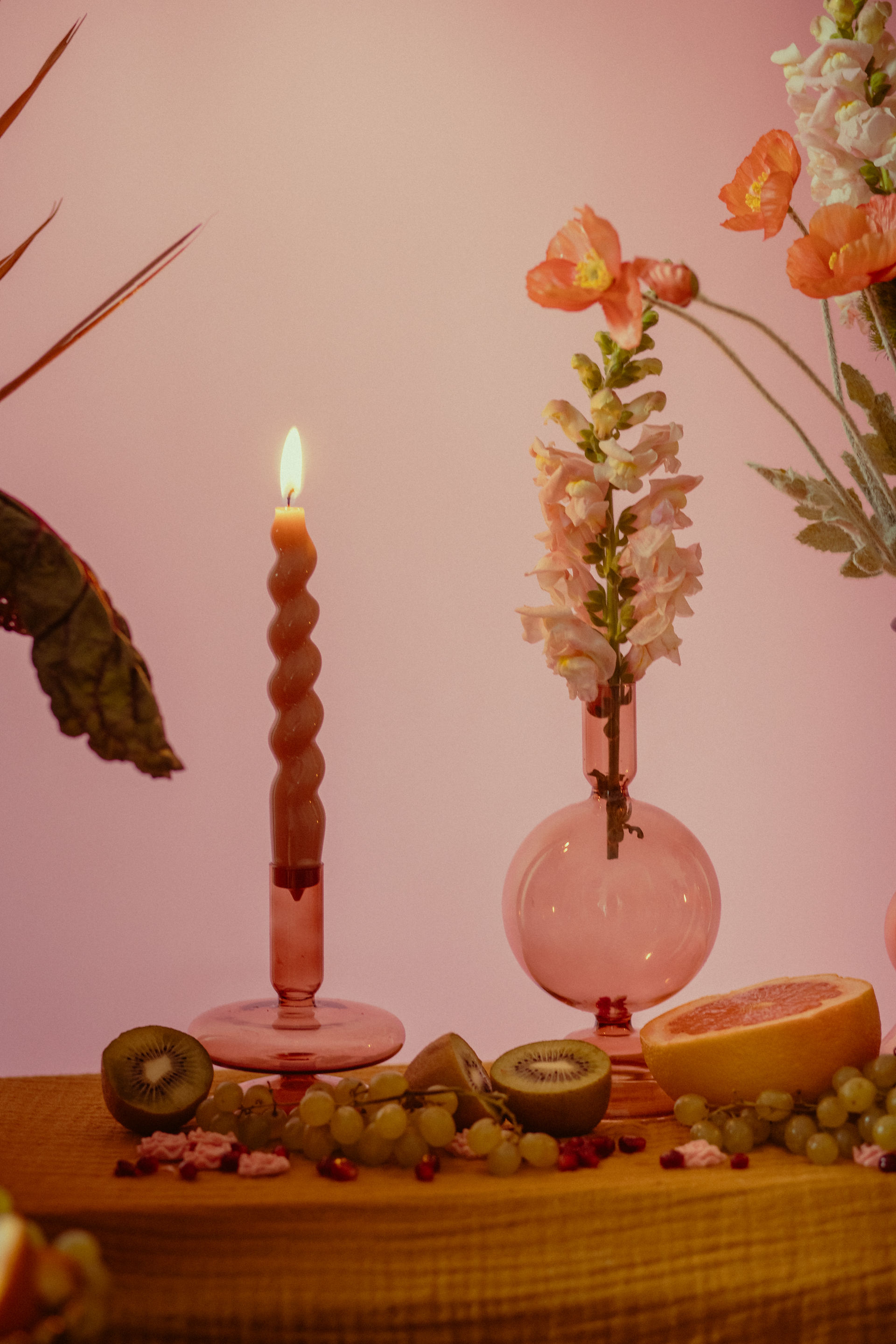 non-traditional wedding decor