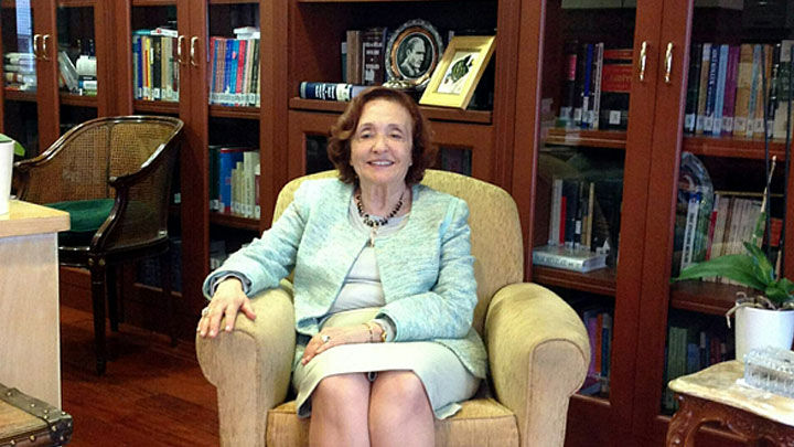 Gülten Dayıoğlu ile Söyleşi