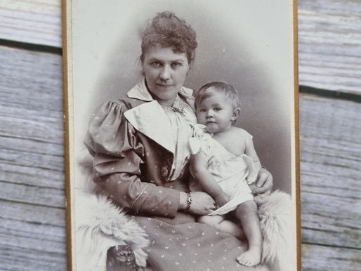 Margarethe "Gretchen" Krause