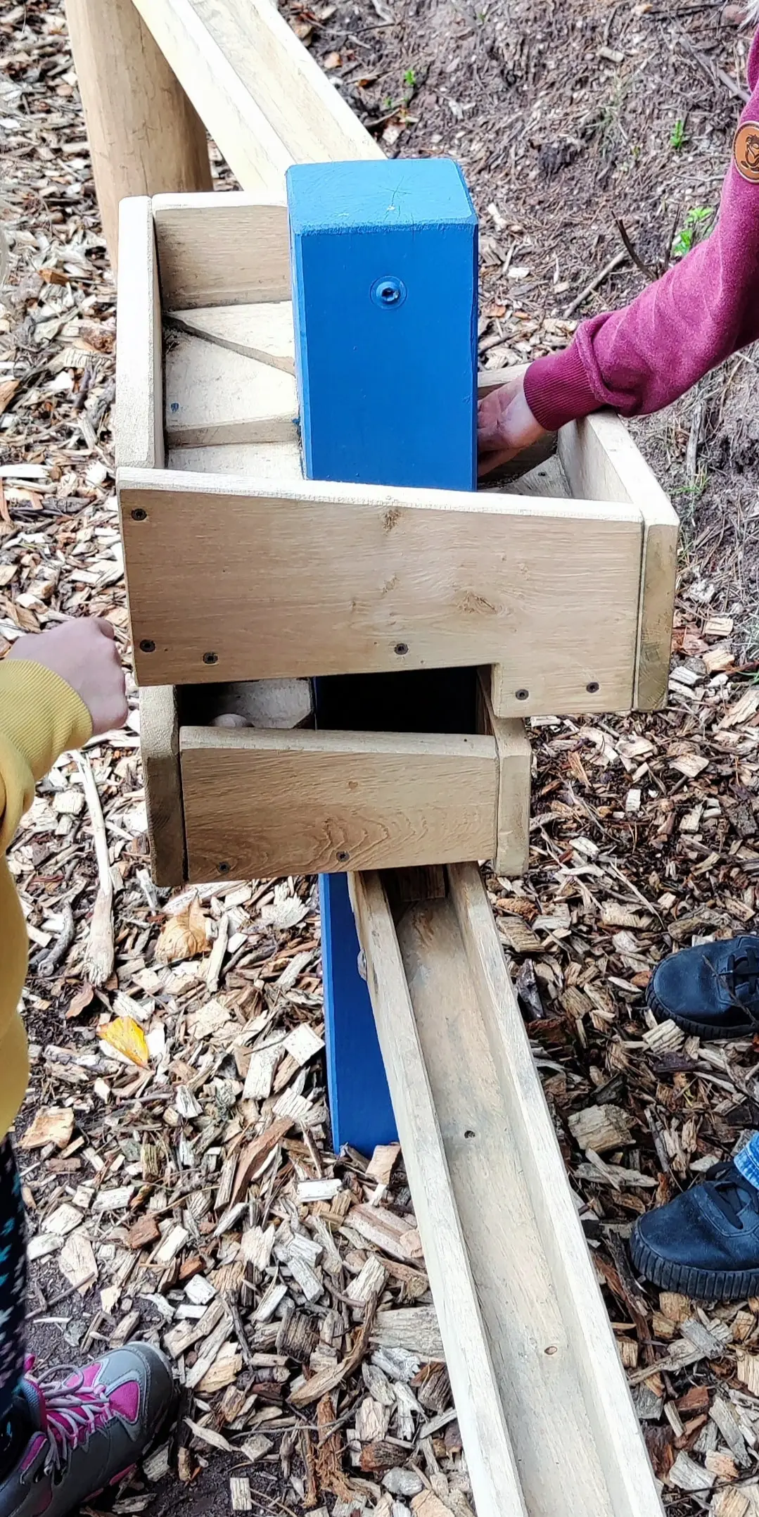 Waldkugelbahn mit Treppenelement