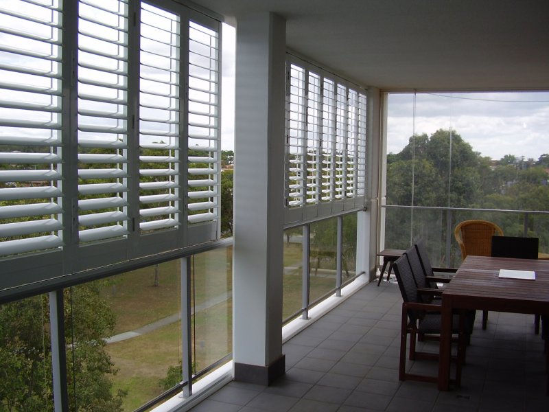 Louvre Supplier Louvre Contractor