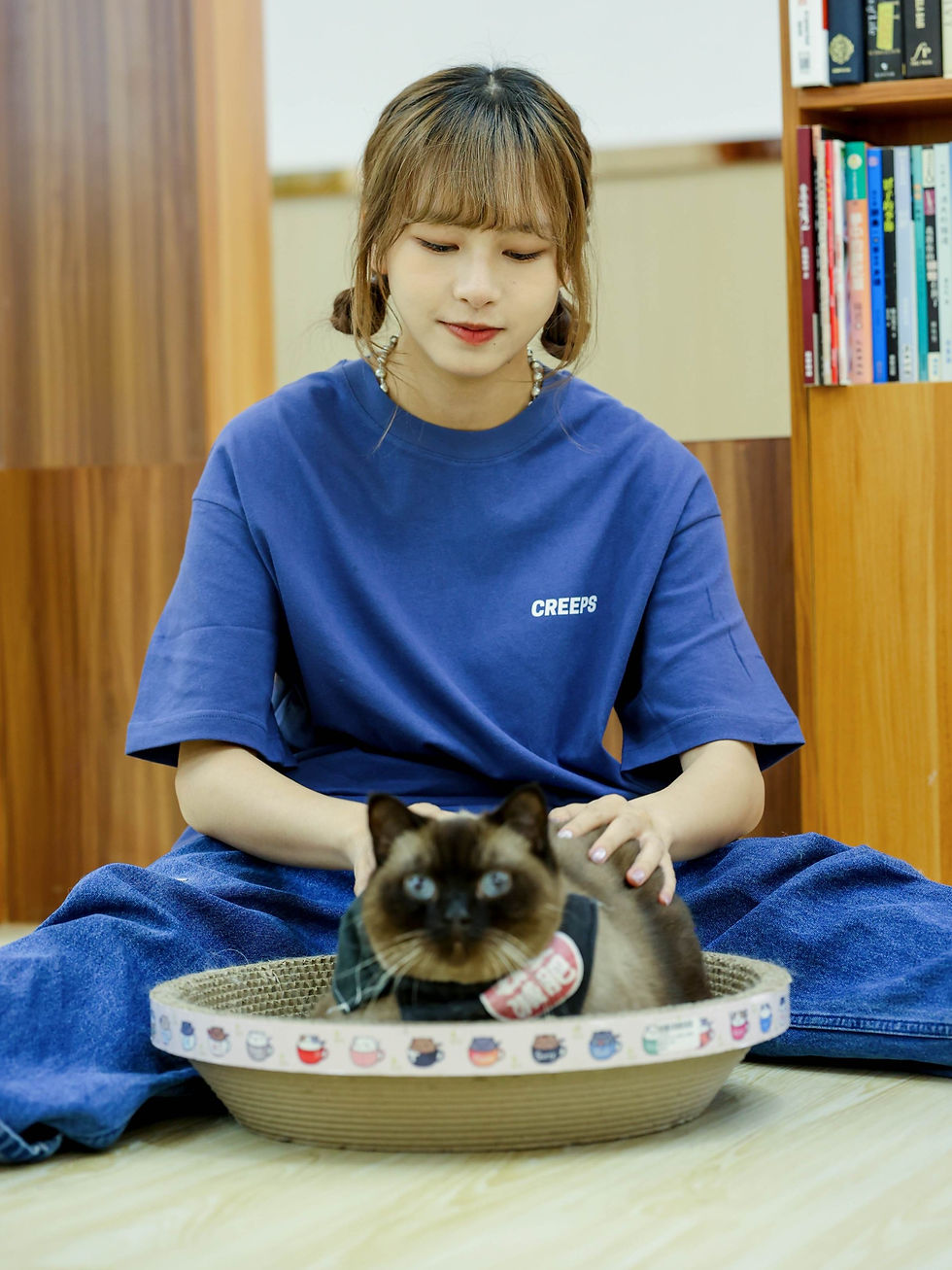 縮圖：【Creeps Original】Selfie Cats Oversized Printed T-shirt