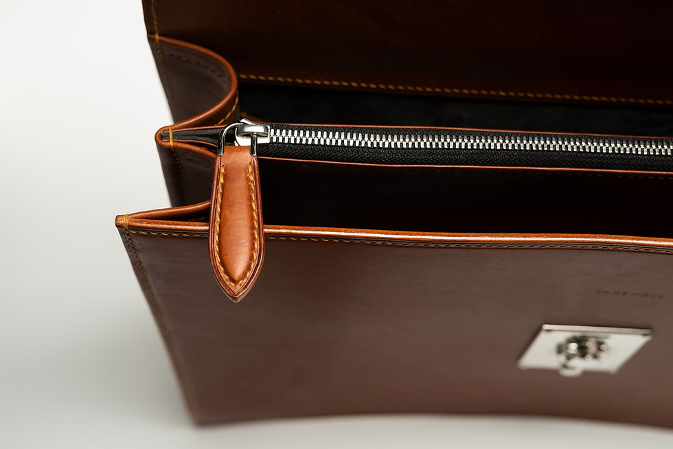 Thumbnail: Envoy Premium Double Gusset Briefcase