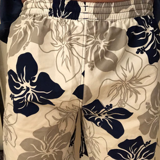 Packen met Tommy in zwembroek, voorkant